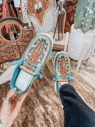 The Winchester Tooled Leather Shoes - Turquoise