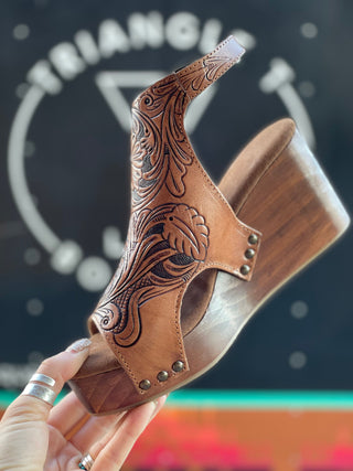 The Mesquite Tooled Leather Wedge